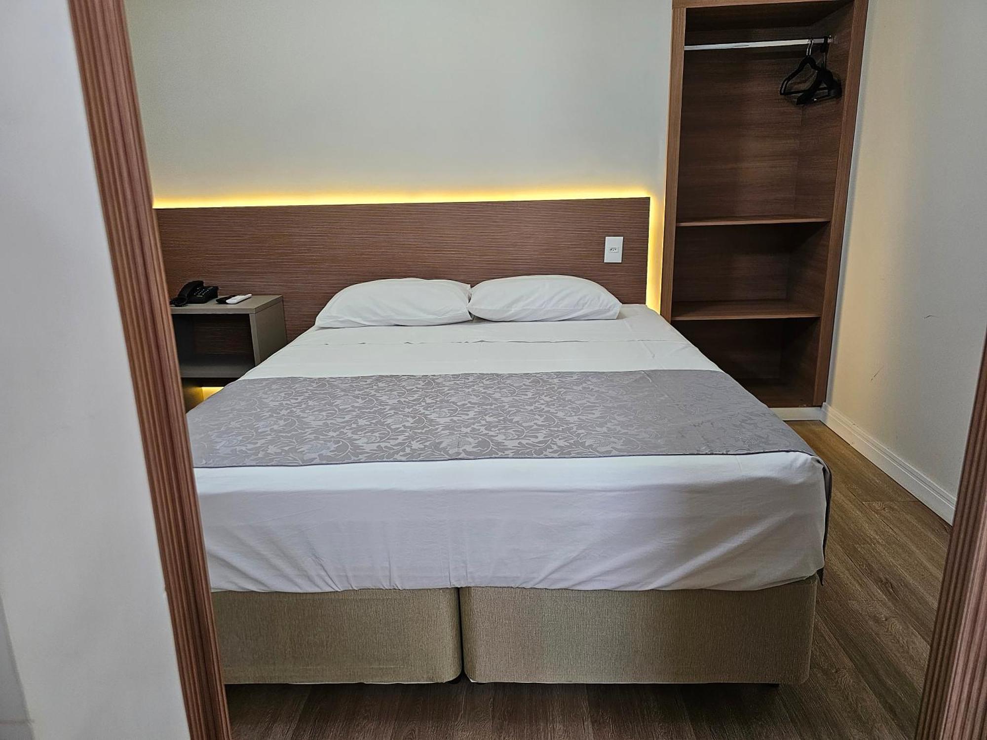 Optimum Plaza Hotel Monte Alto Luaran gambar